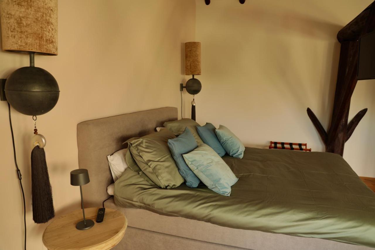 Annense Pracht Bed & Breakfast ภายนอก รูปภาพ